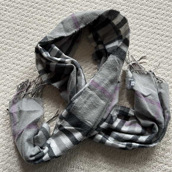 Cleo super soft scarf - Picture 3 of 3